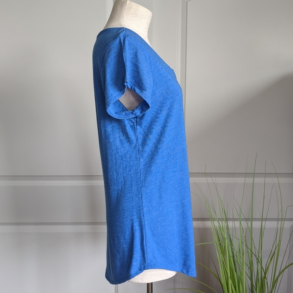 Lucky Brand Tee Pineapple Print Scoop Neck Short Sleeve Blue L NWOT - Picture 4 of 12